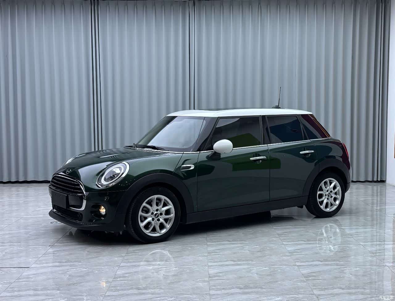 Mini Cooper, 2019 3