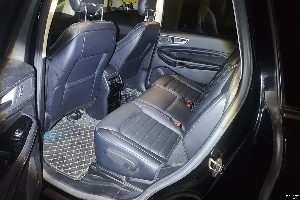 Ford Edge, 2018 11