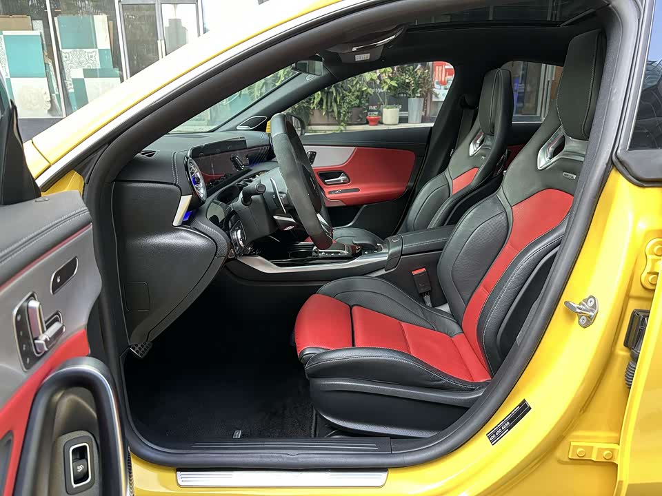 Mercedes-Benz CLA AMG