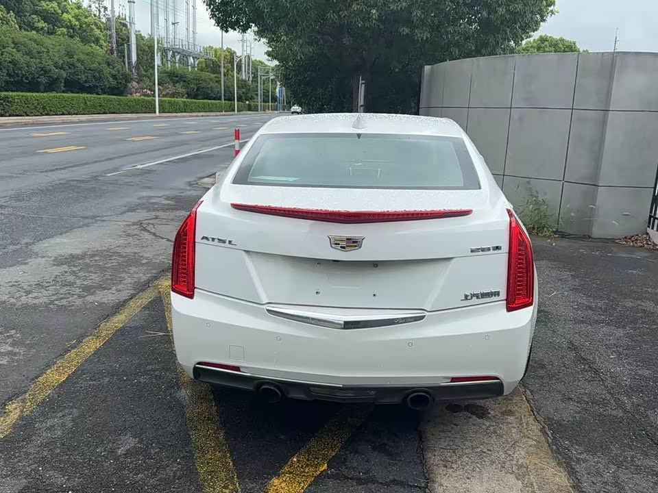 Cadillac ATS-L