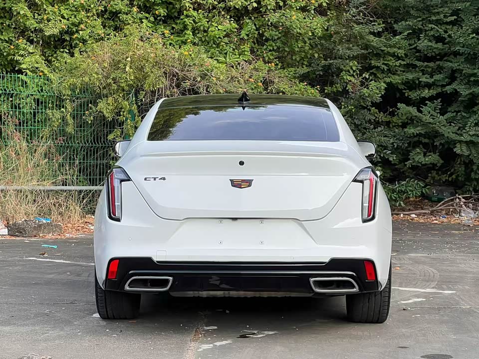 Cadillac CT4