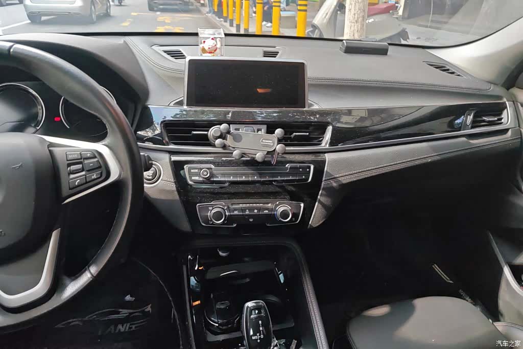 BMW X2, 2019 13