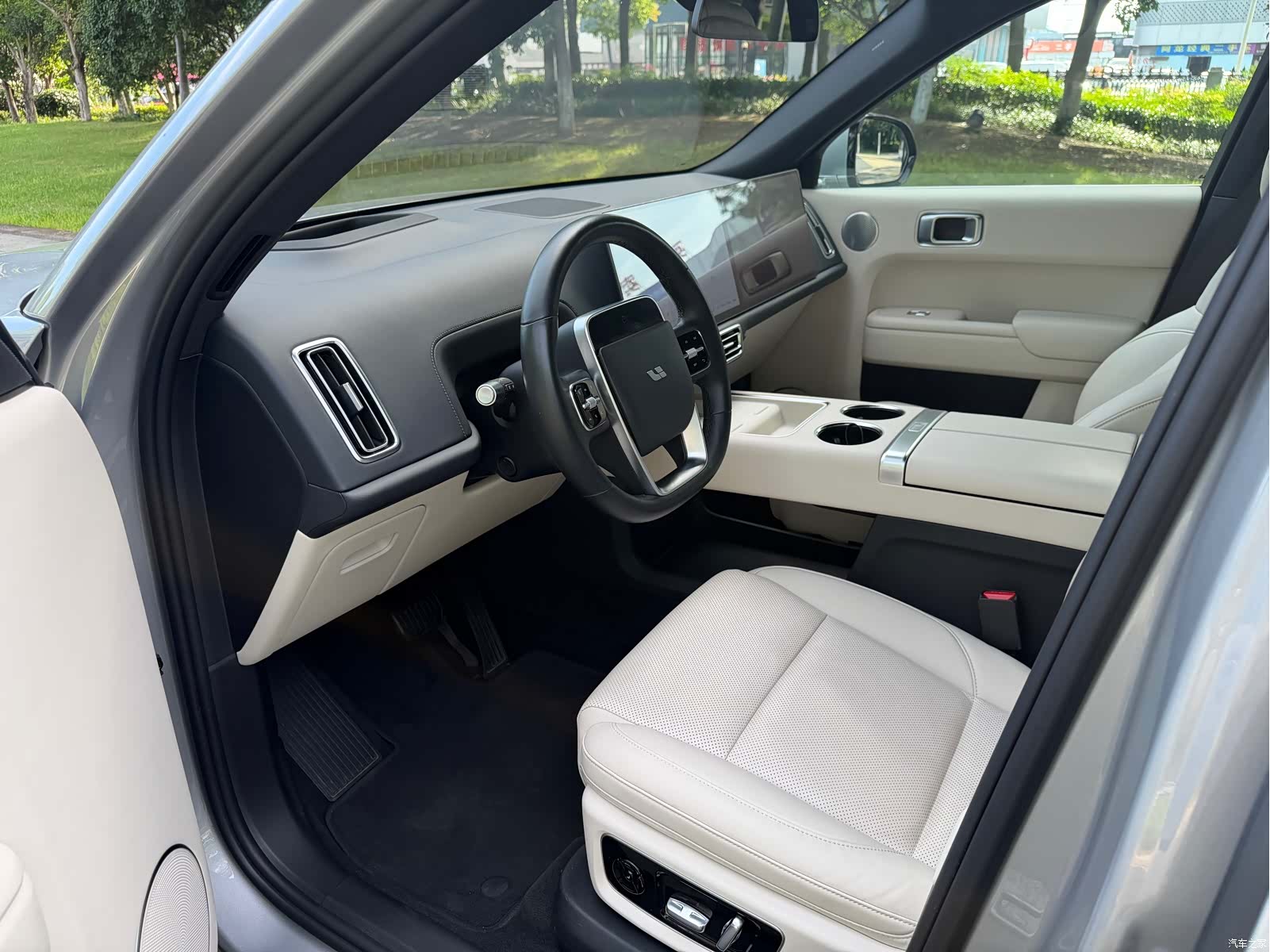 Li Auto L9, 2023 8