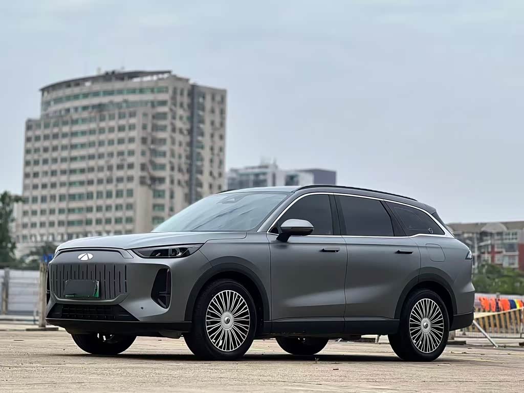 Chery T9