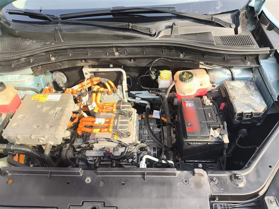 MG EZS pure electric