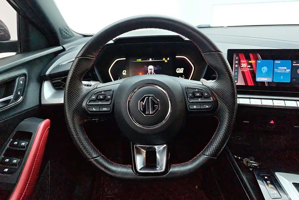 MG MG5, 2022 15