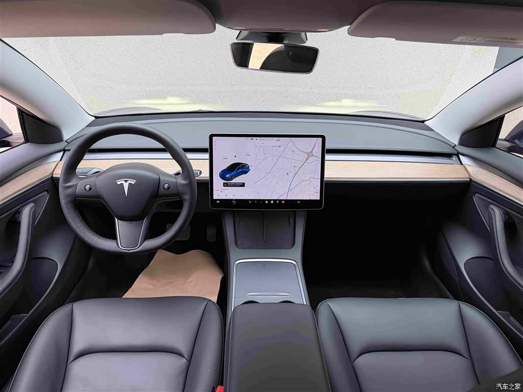 Tesla Model 3, 2021 6
