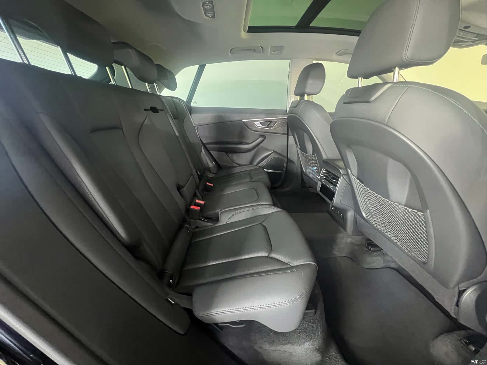 Audi Q8, 2023 19