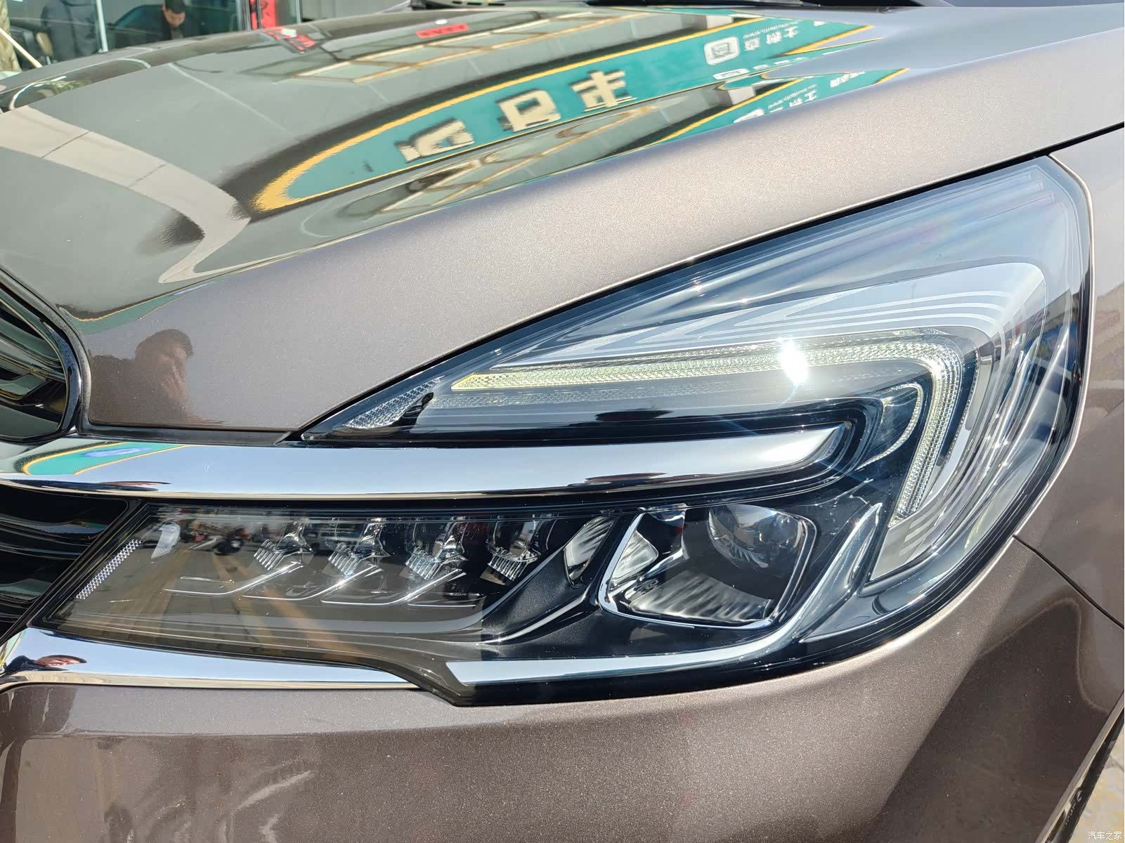 Buick GL8, 2022 4