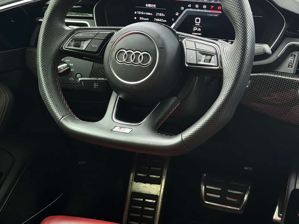 Audi S4