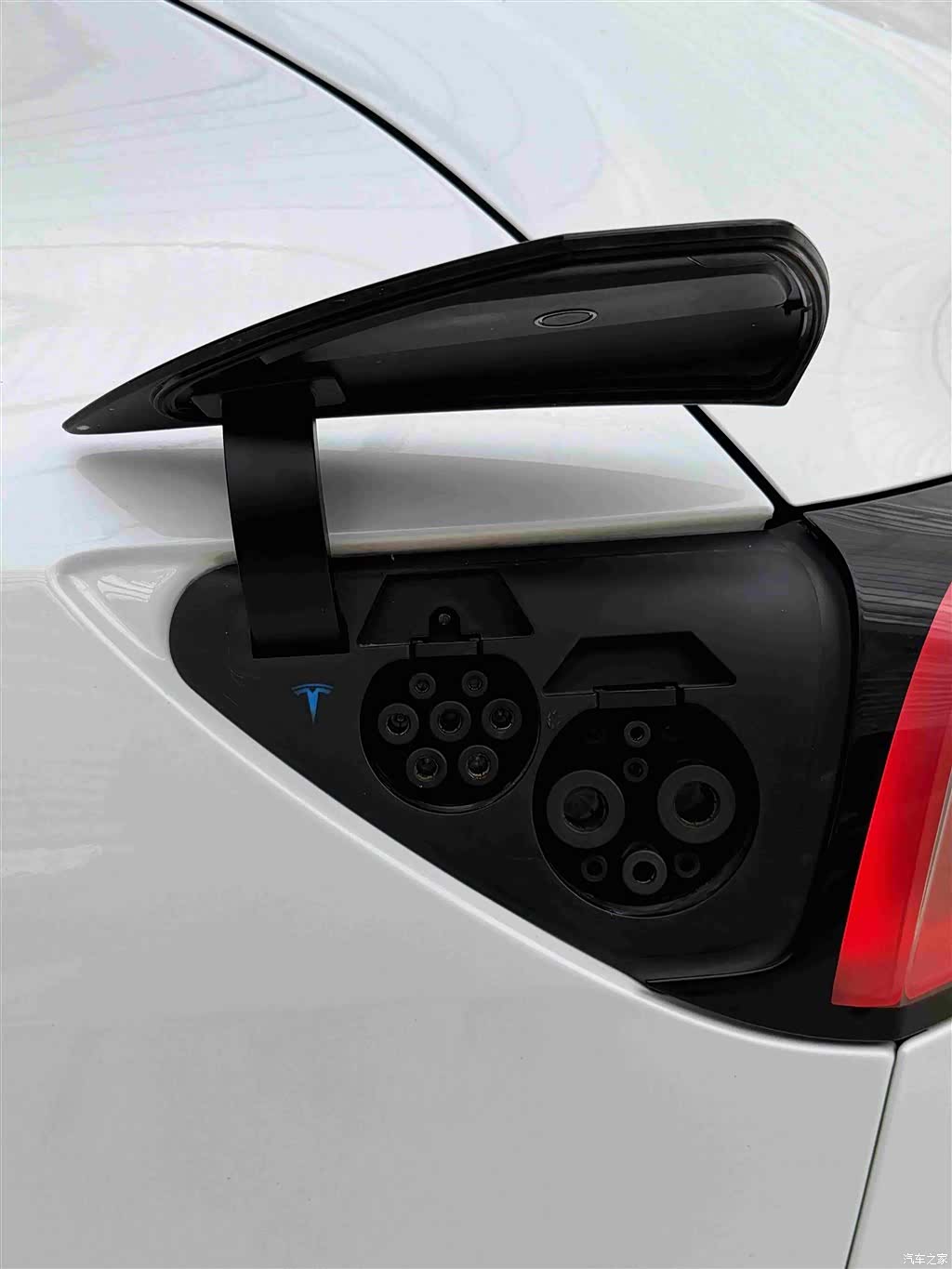 Tesla Model Y, 2021 10