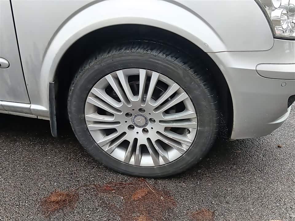 Mercedes-Benz Viano