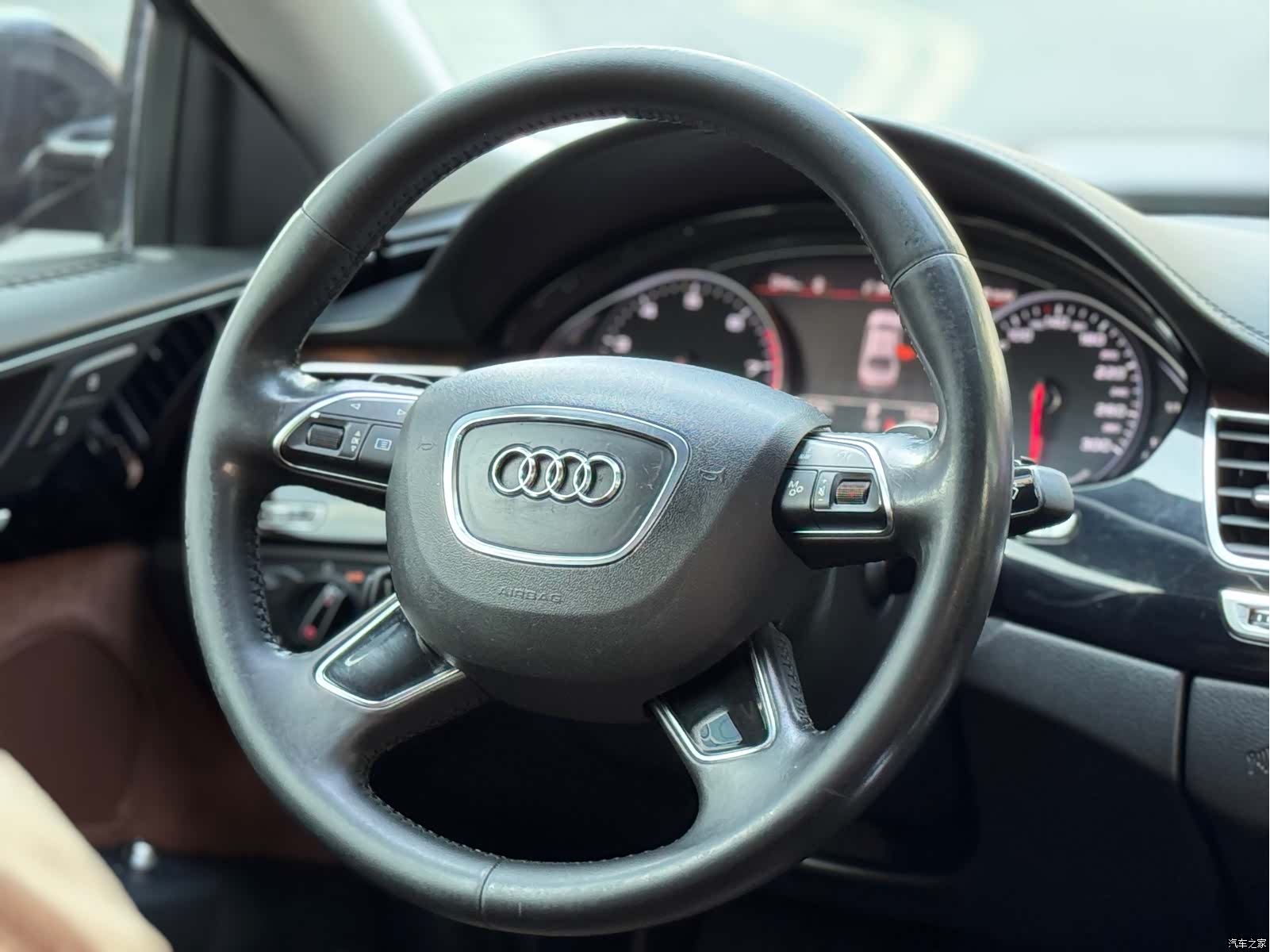 Audi A8L, 2016 6