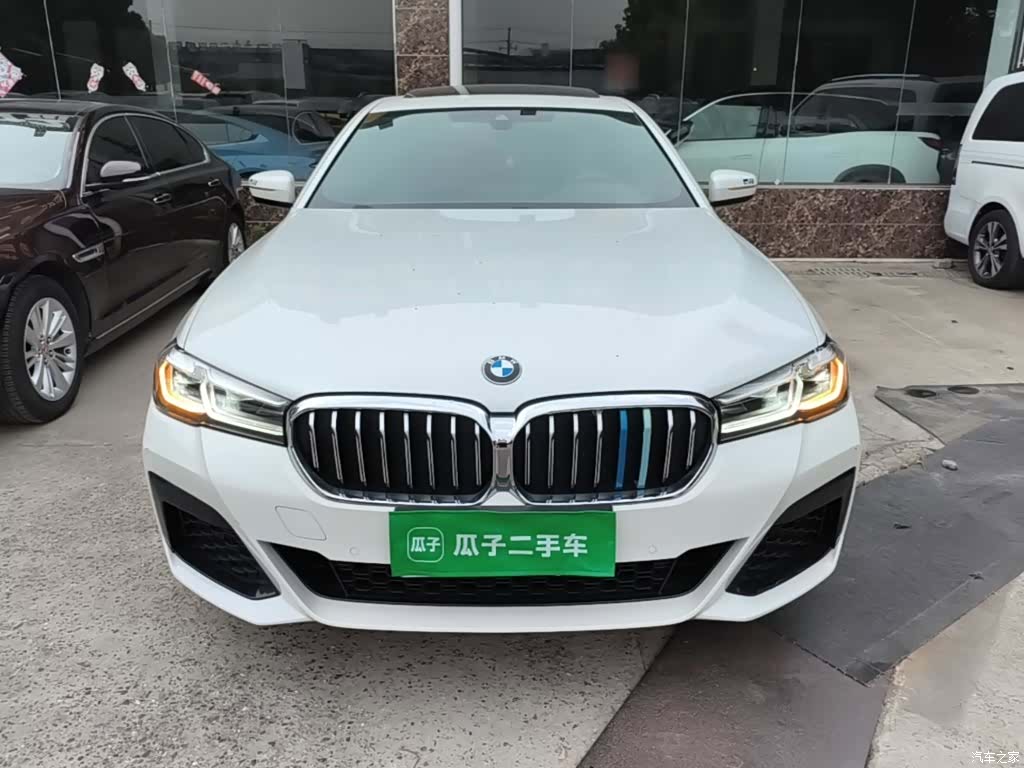 BMW 5 Series, 2021 3