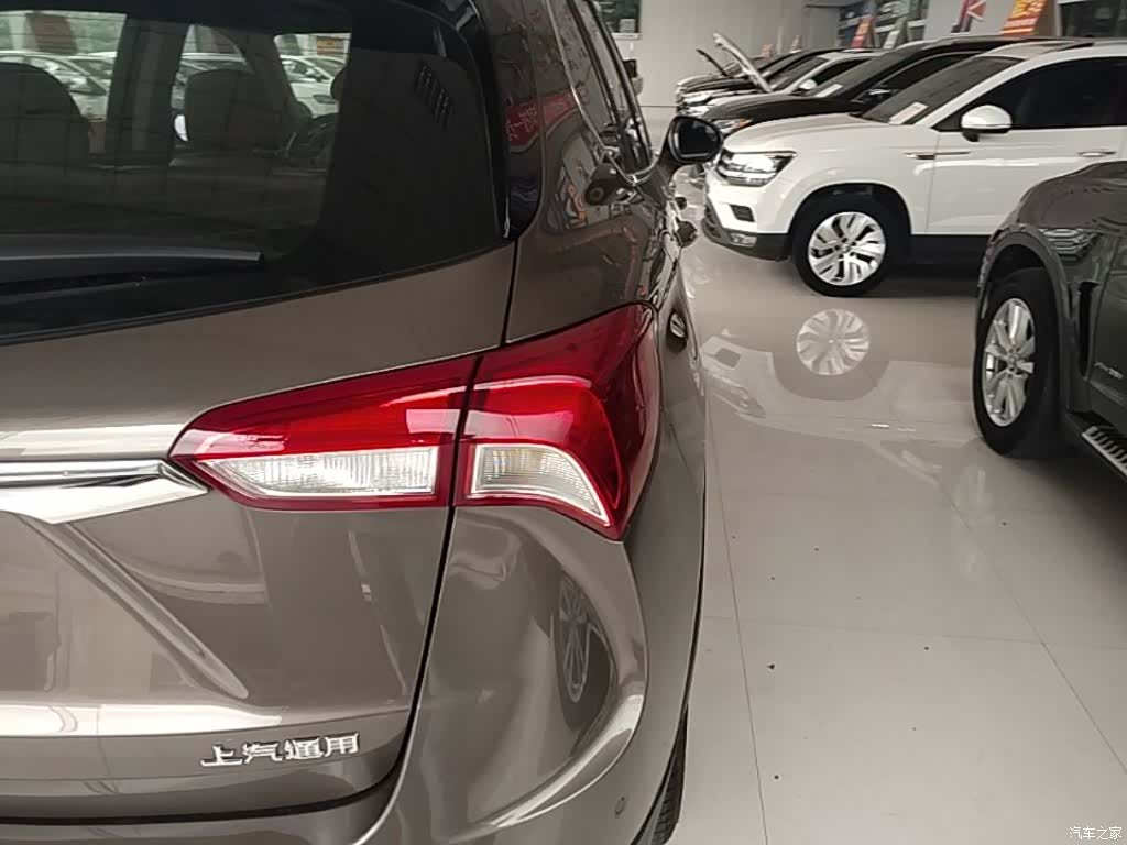 Buick Envision Plus, 2019 8