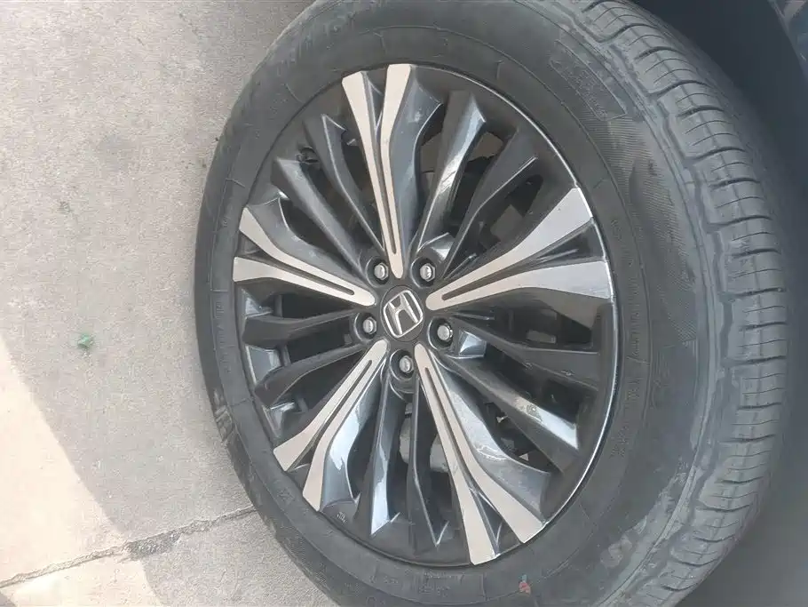 Honda UR-V Honda UR-V