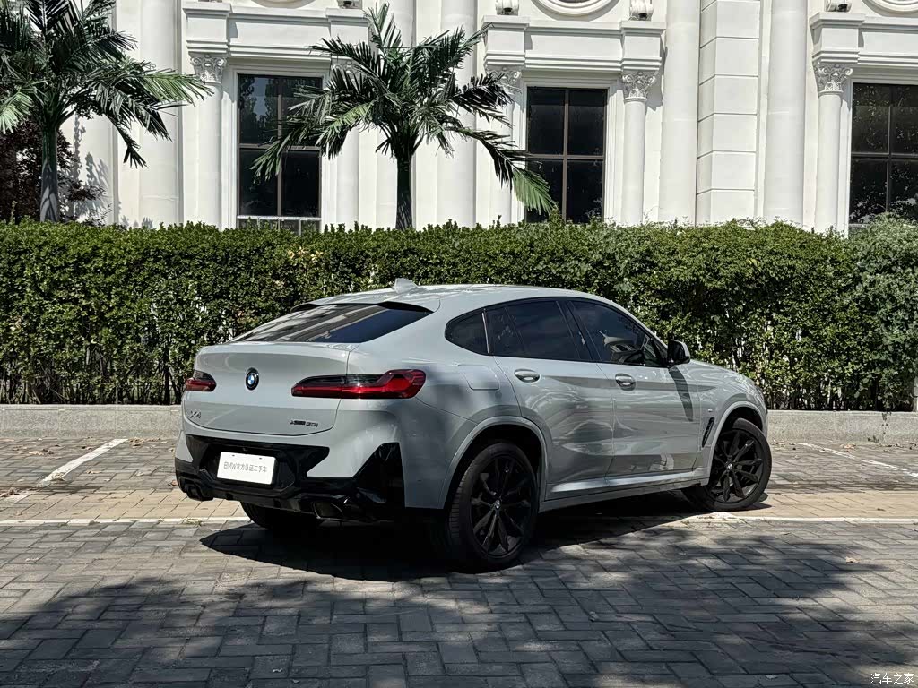 BMW X4, 2022 8