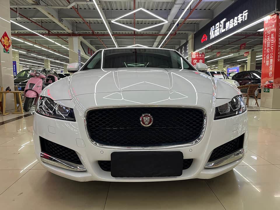 Jaguar XFL Jaguar XFL