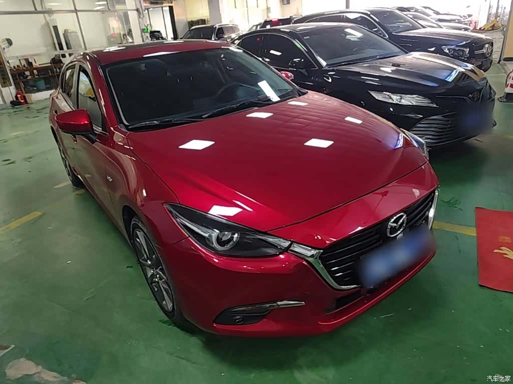 Mazda Mazda3, 2018 4