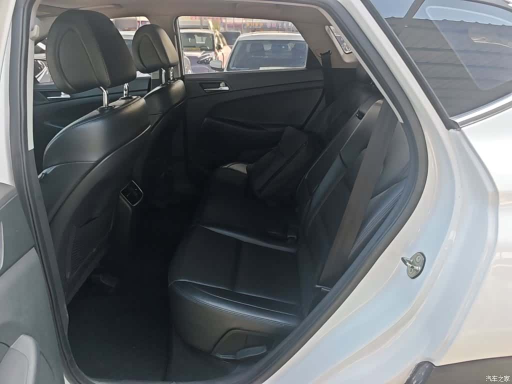 Hyundai Tucson, 2017 17