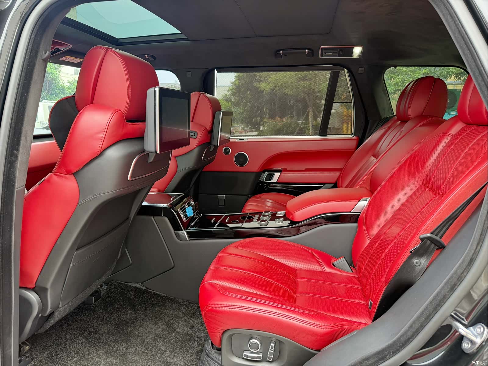 Land Rover Range Rover, 2019 10