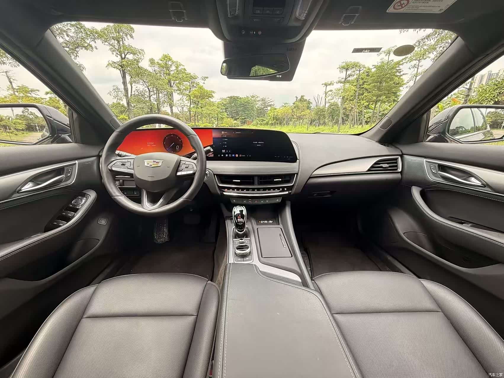 Cadillac CT5, 2026 14