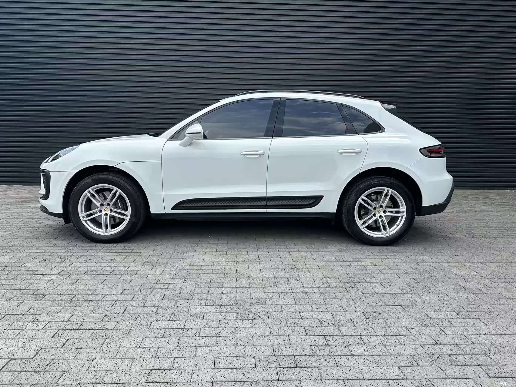 Porsche Macan, 2024 все фото