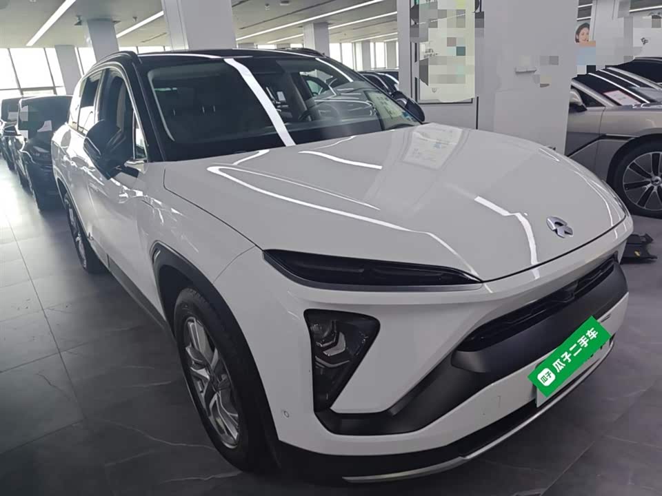 NIO ES6