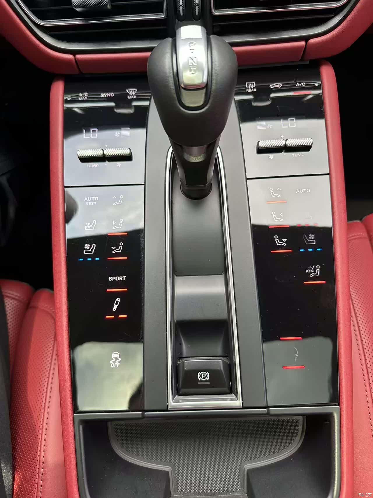 Porsche Macan, 2024 24