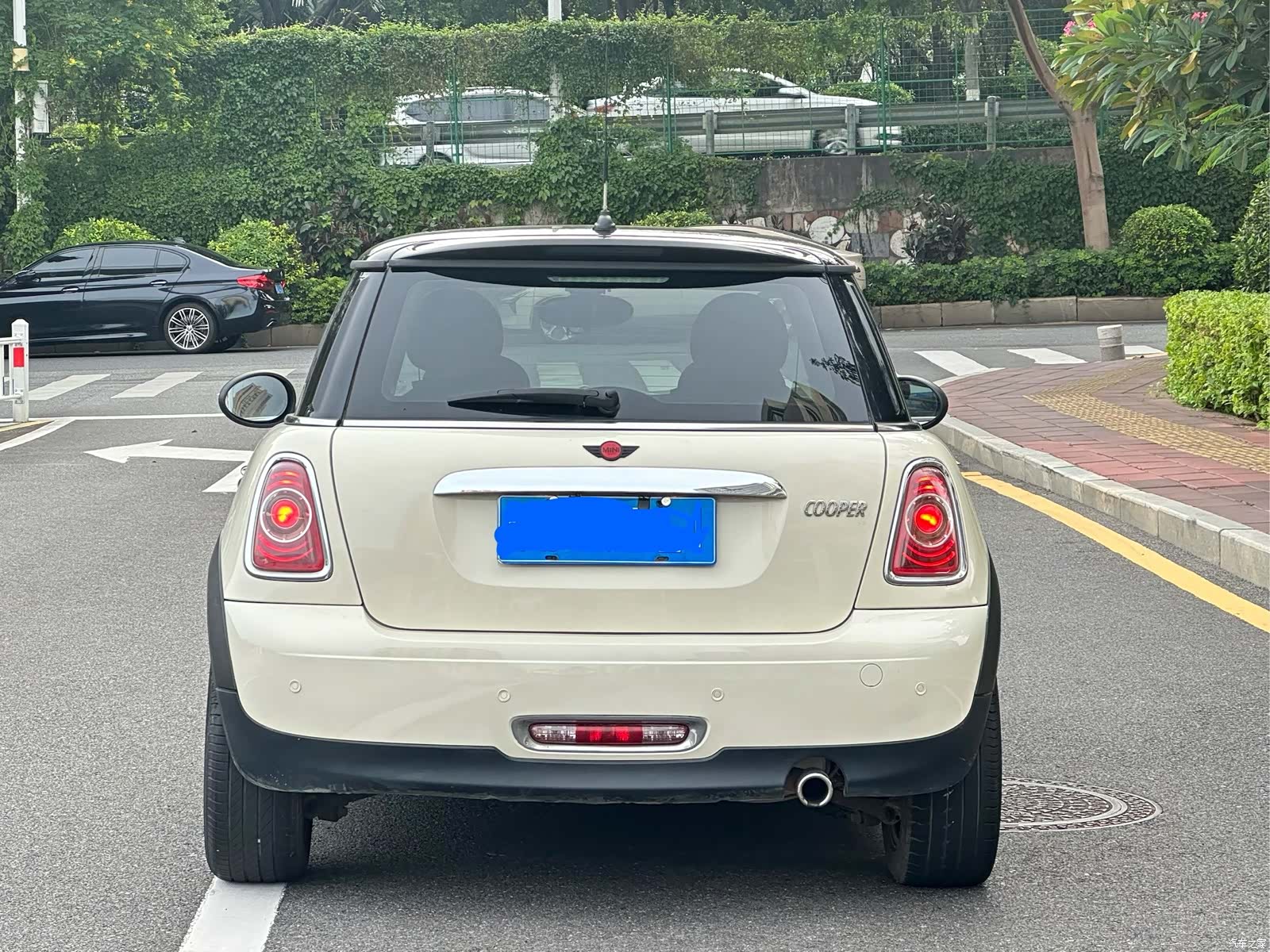 Mini Cooper, 2012 все фото