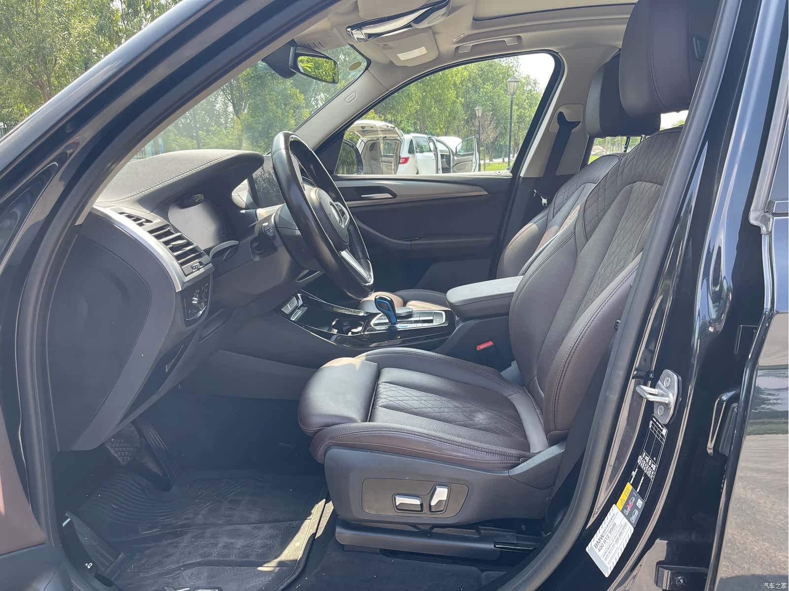 BMW iX3, 2022 6