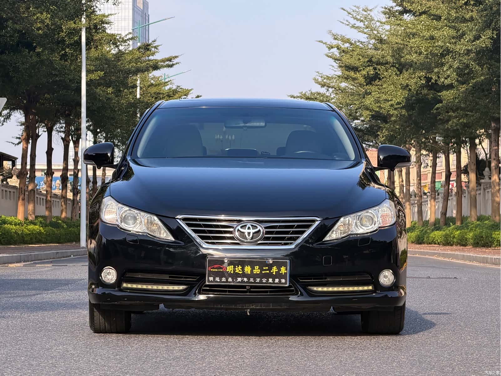 Toyota 2.5V, 2013 2