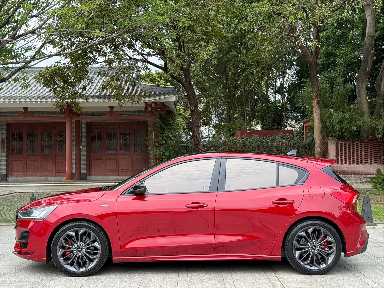 Ford Focus, 2022 15