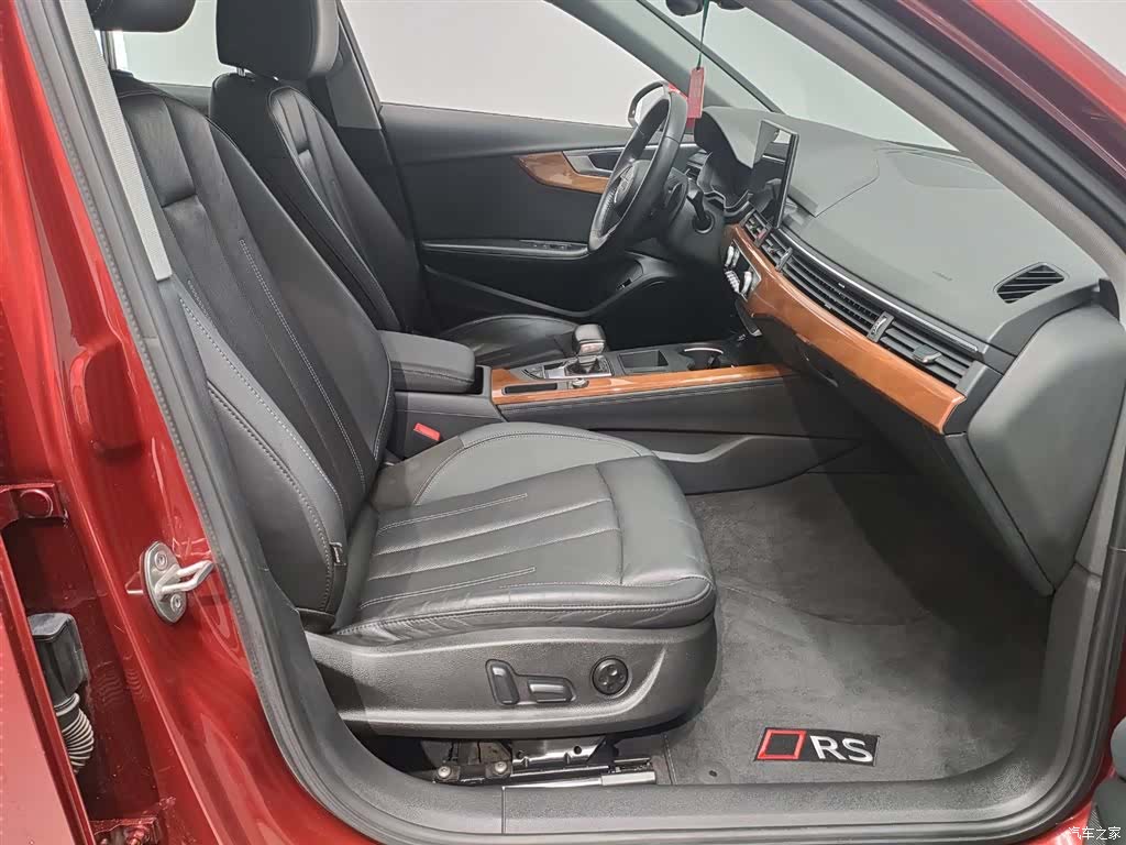 Audi A4L, 2020 13