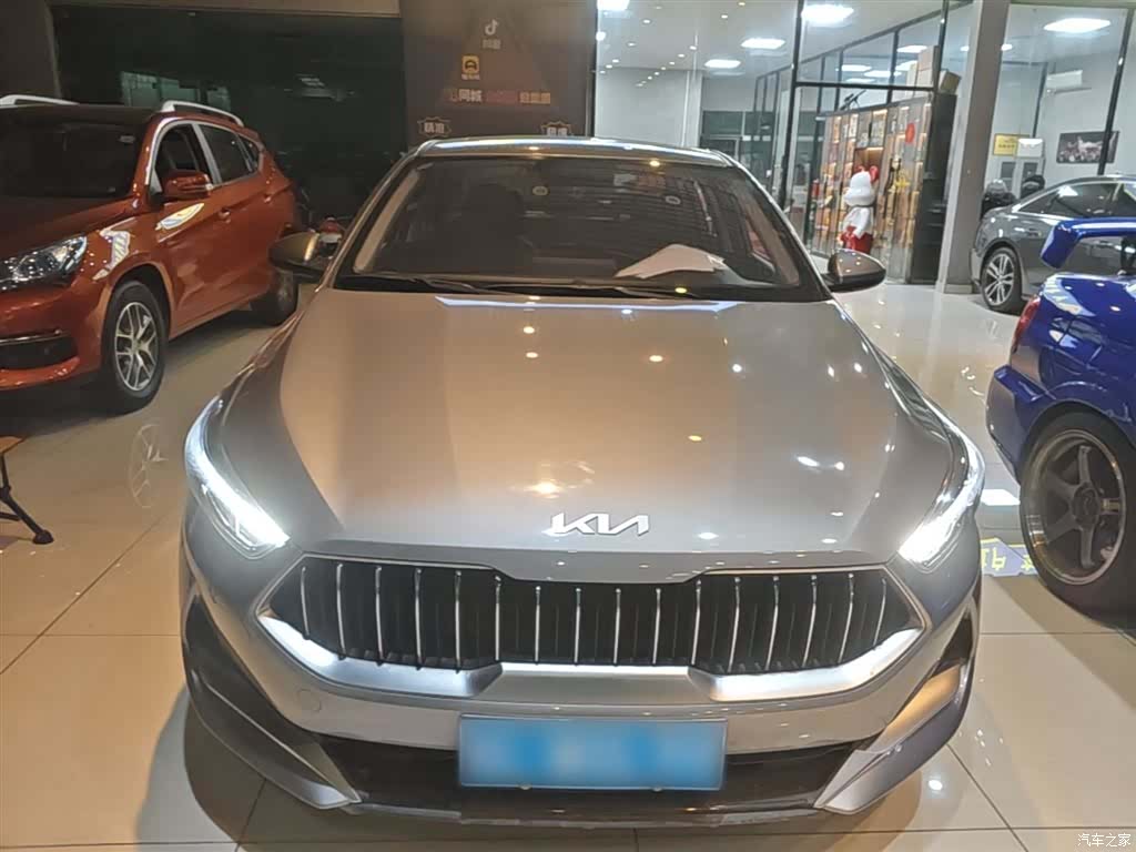Kia K3, 2022 3