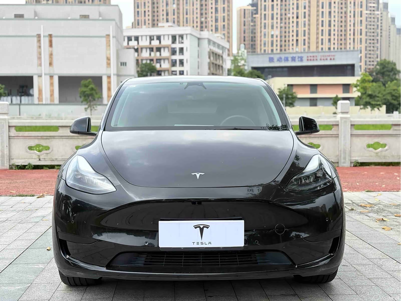 Tesla Model Y, 2023 2