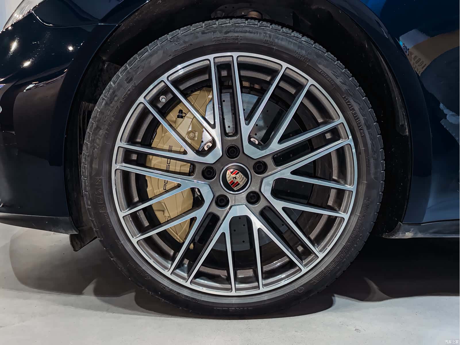 Porsche Panamera, 2022 6