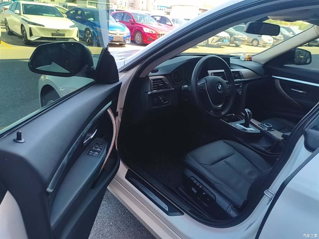 BMW 3 Series, 2015 16