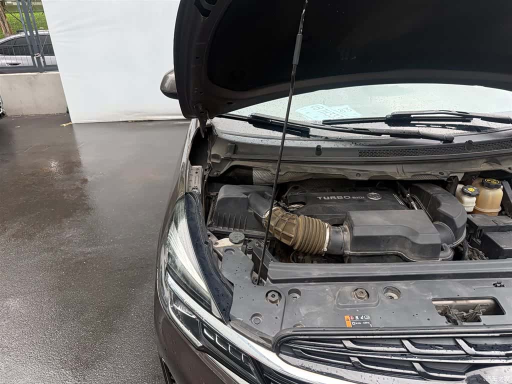 Buick GL8, 2021 19
