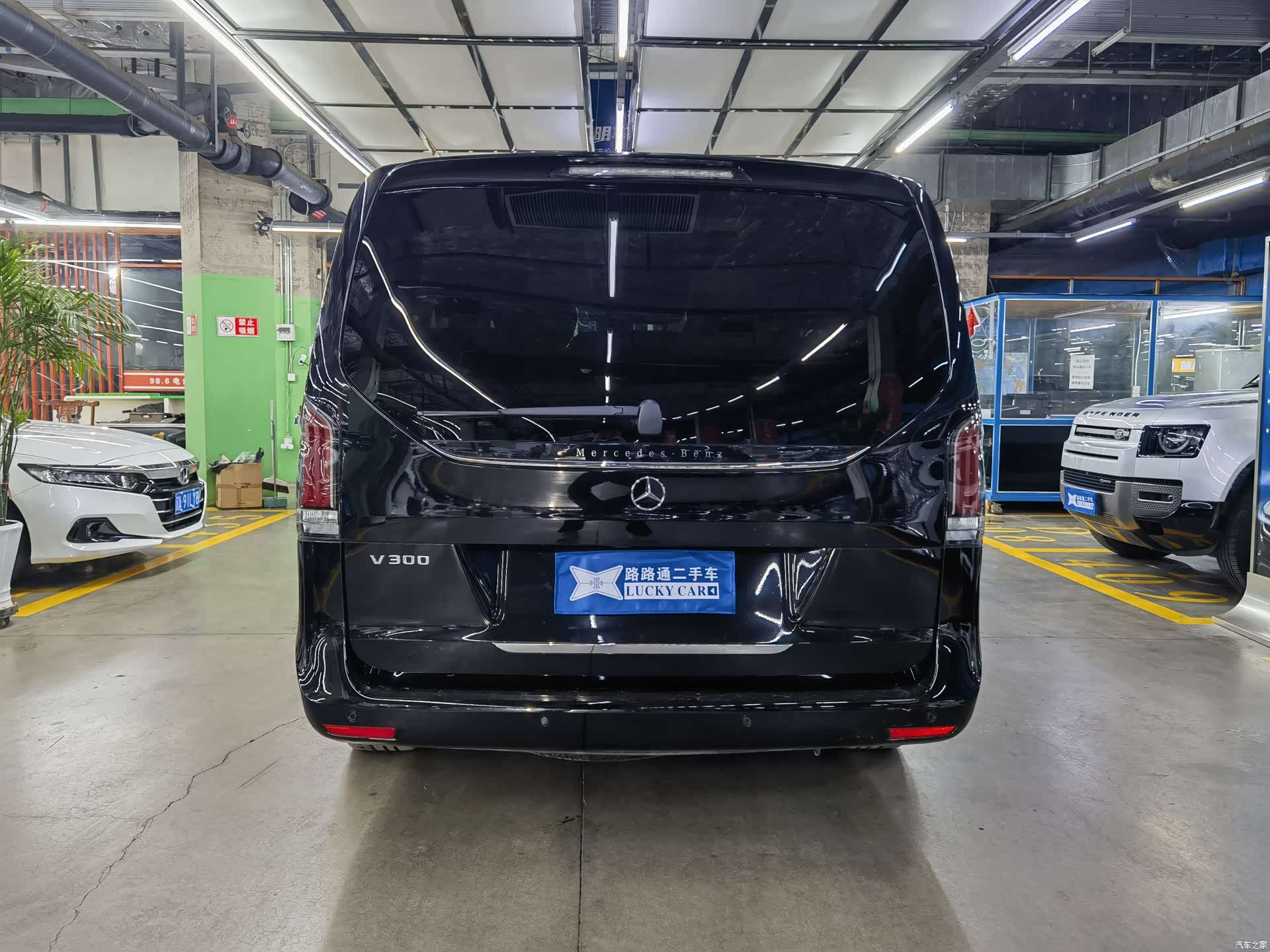 Mercedes-Benz V-Class, 2024 все фото