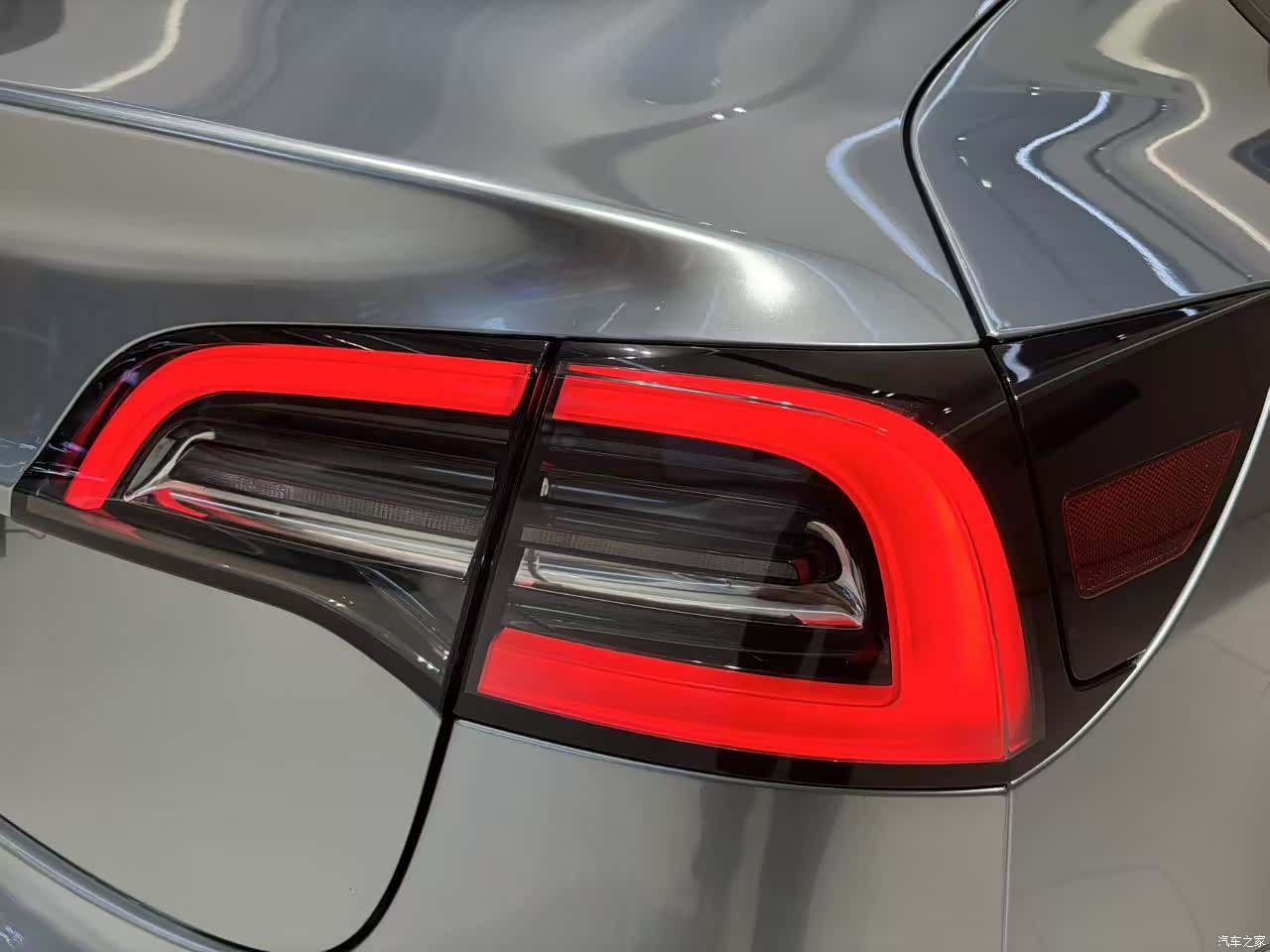 Tesla Model 3, 2021 15