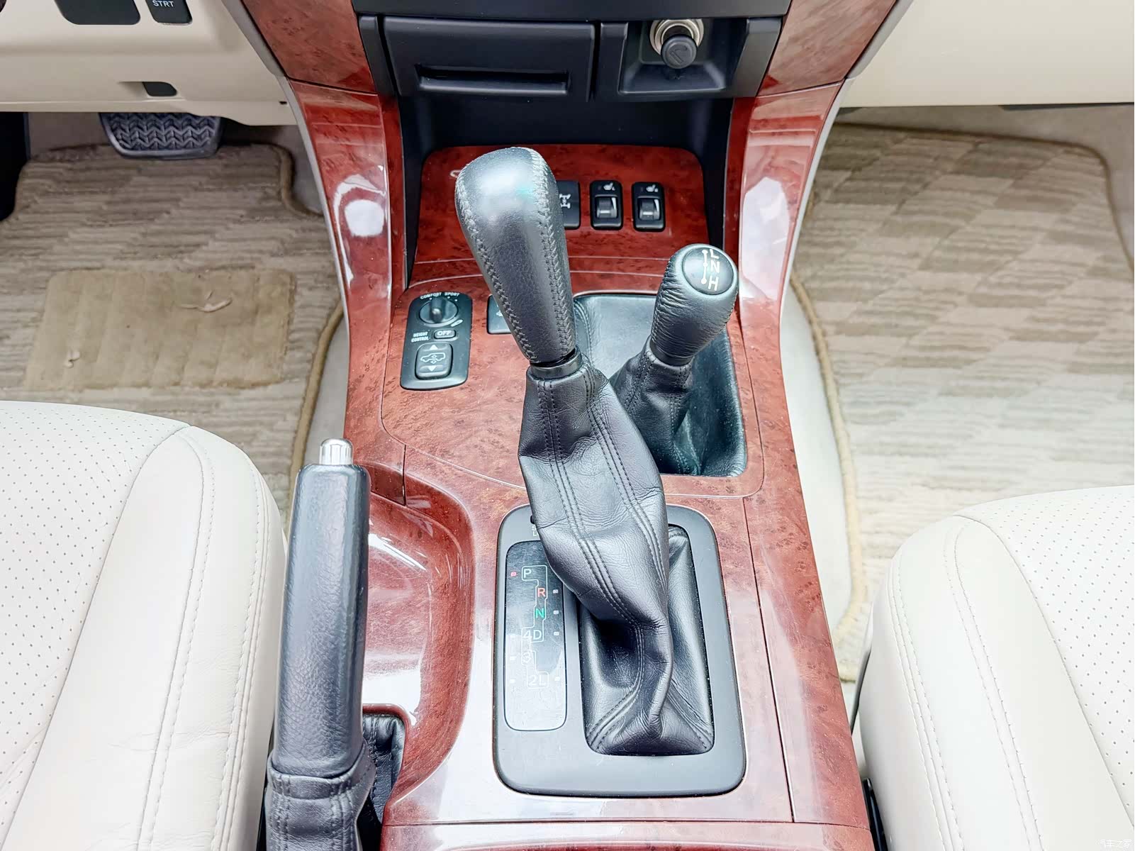 Toyota Prado, 2009 10