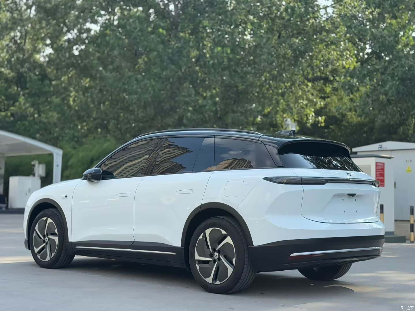 NIO ES6, 2025 7