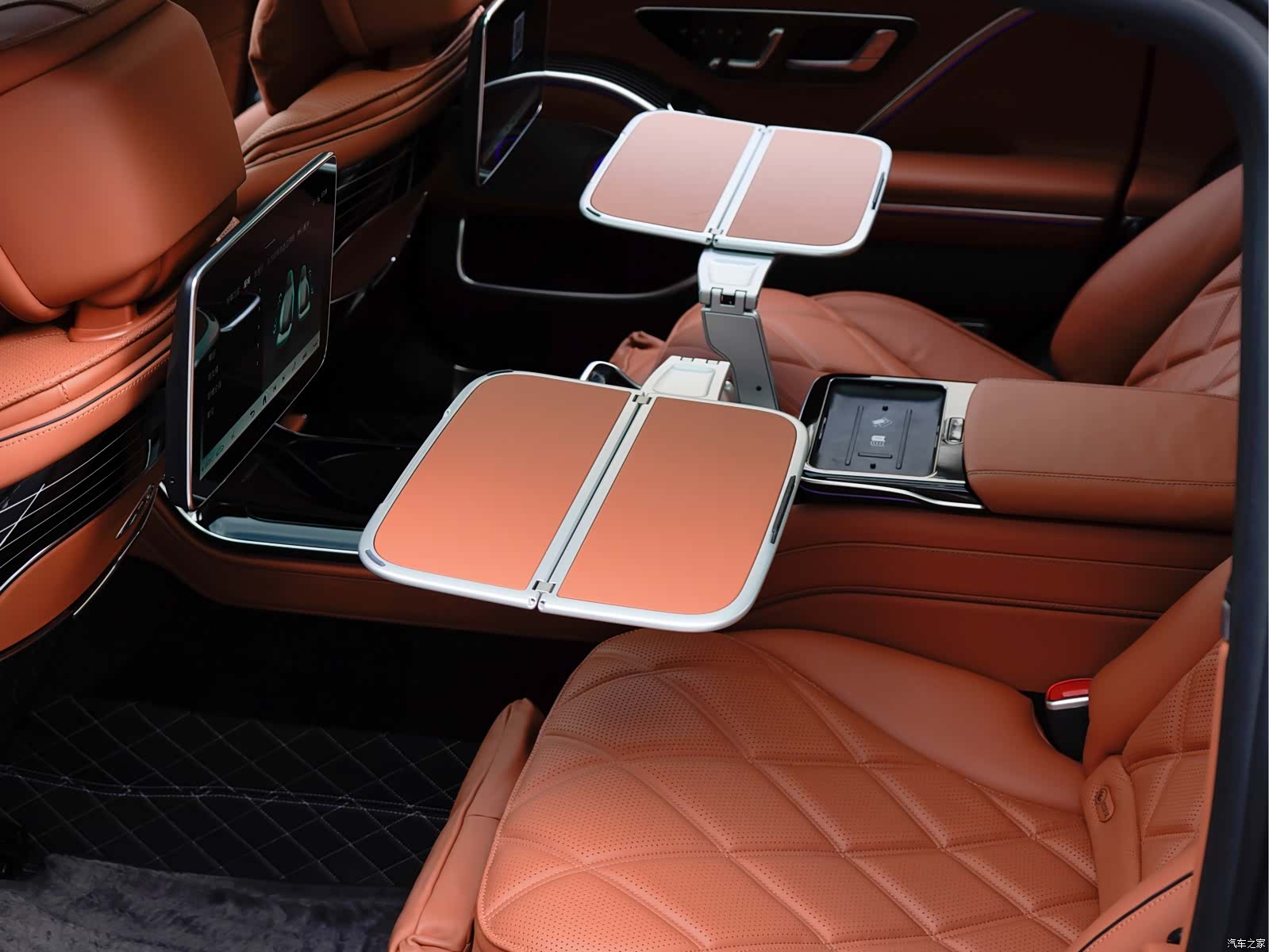 Maybach S-Class, 2023 15