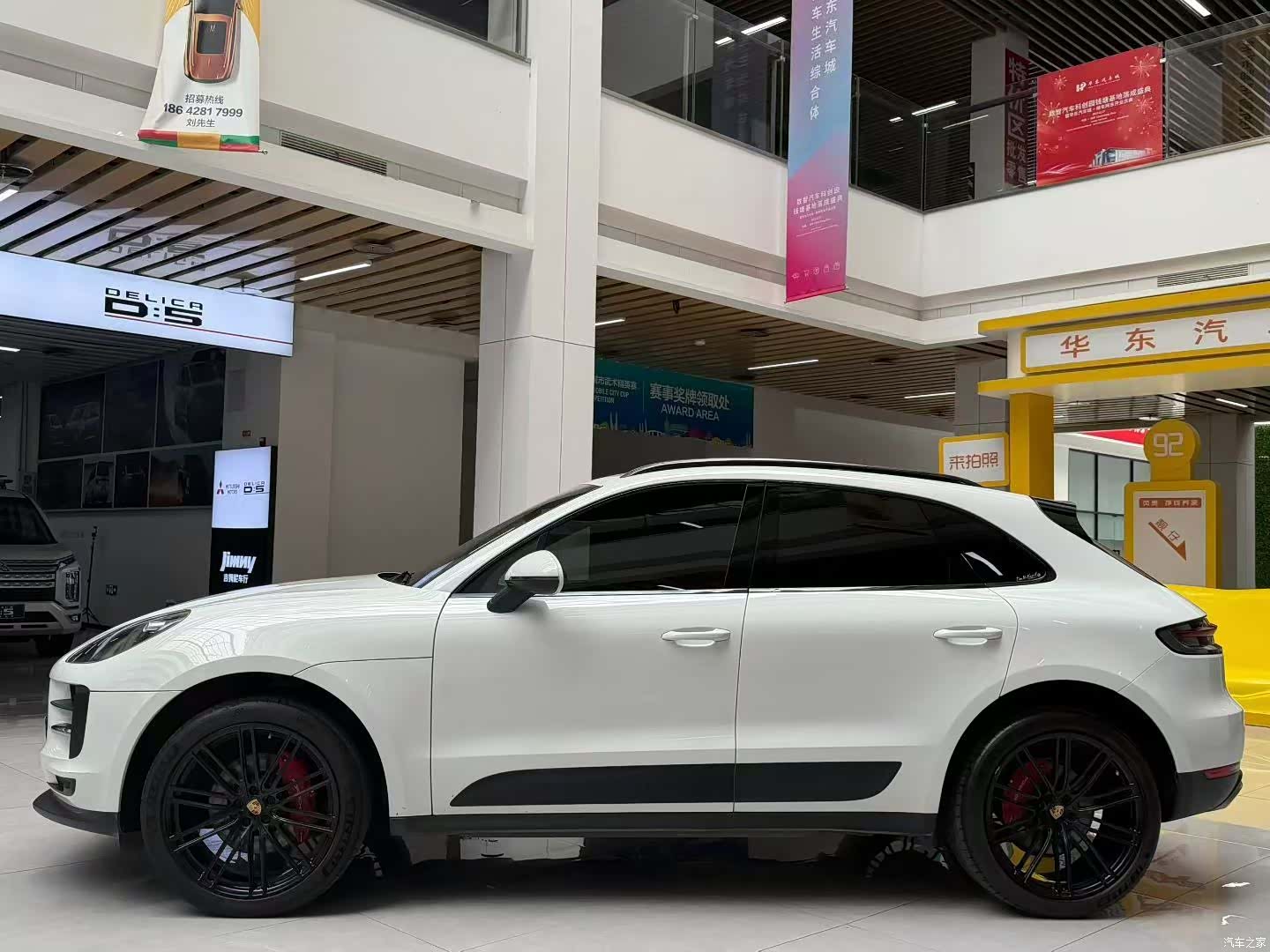 Porsche Macan, 2019 все фото