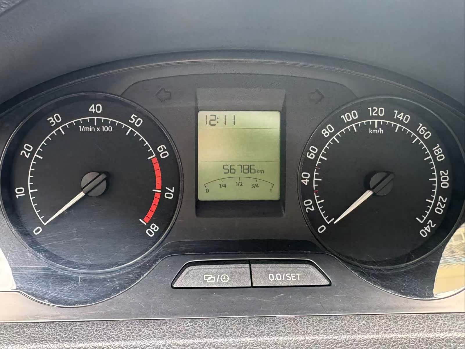 Skoda Rapid, 2014 17