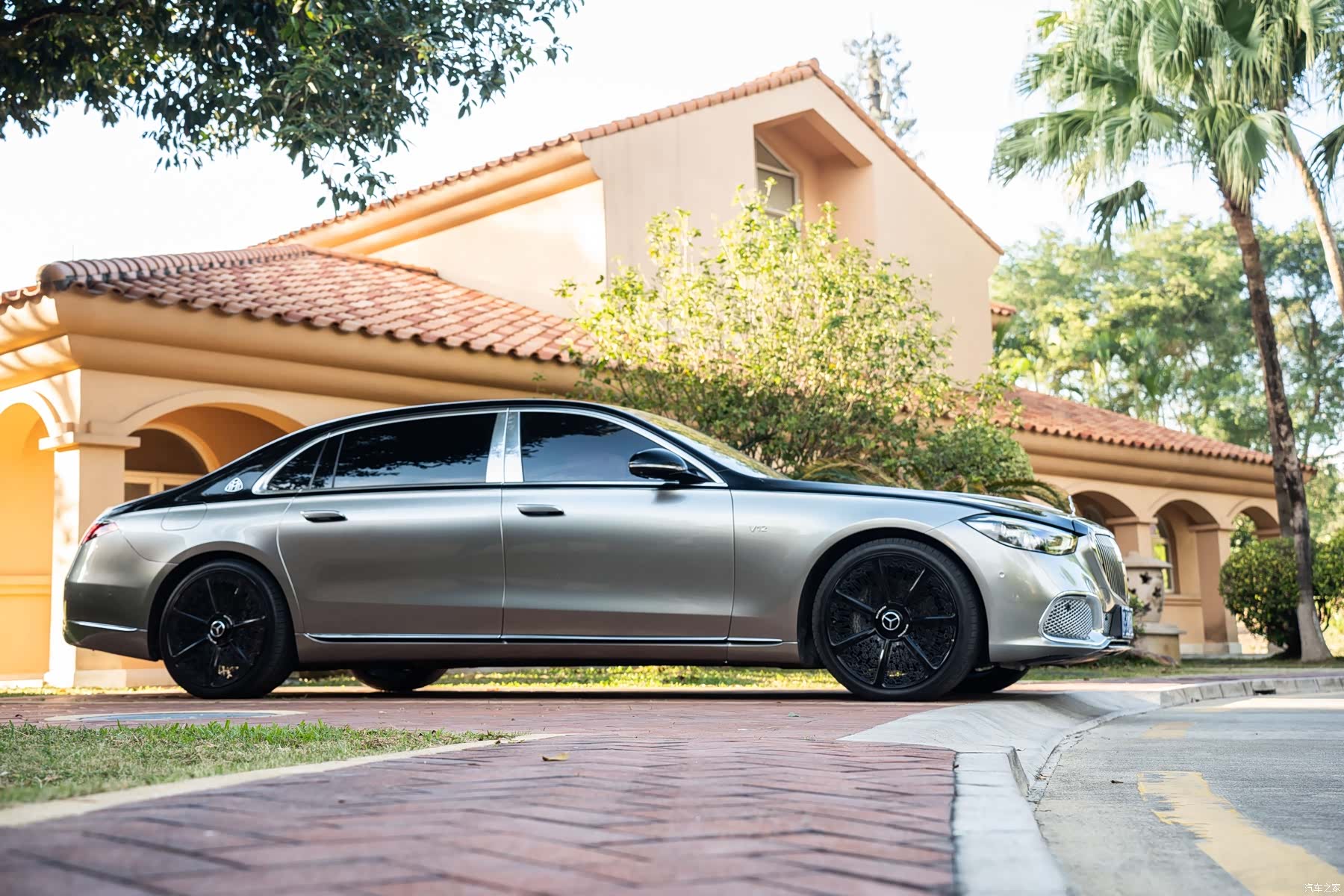 Maybach S-Class, 2021 3