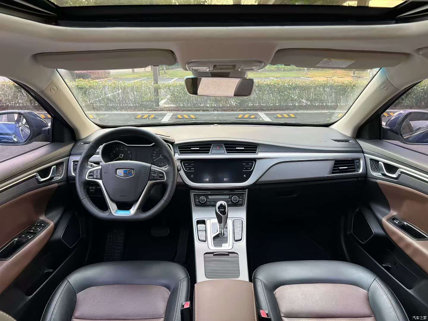Geely Emgrand, 2018 8