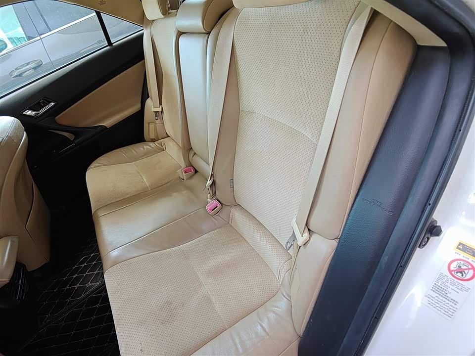 Toyota Reiz Toyota Reiz