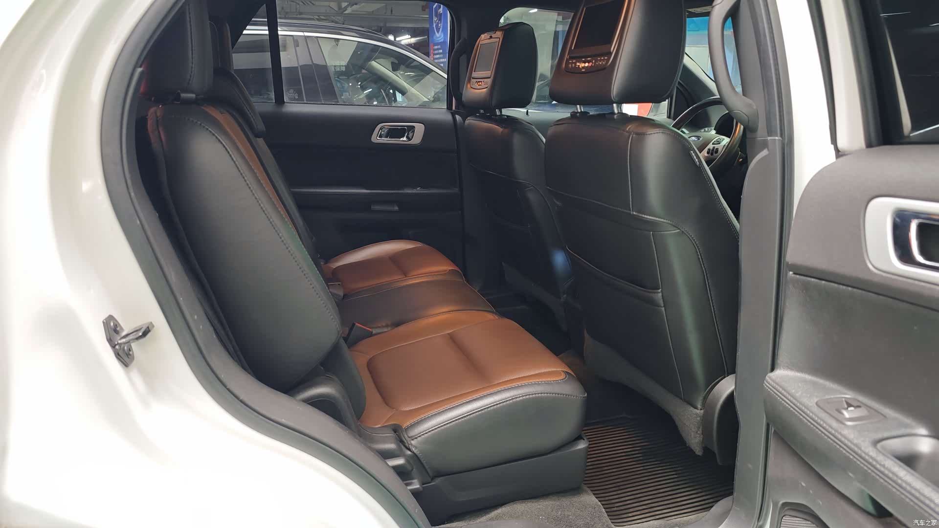 Ford Explorer, 2015 16
